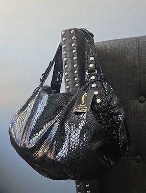 LEGEND BY FORTUNA VALENTINO SNAKEPRINT LEATHER HANDBAG, NEW 22" L X 13" H